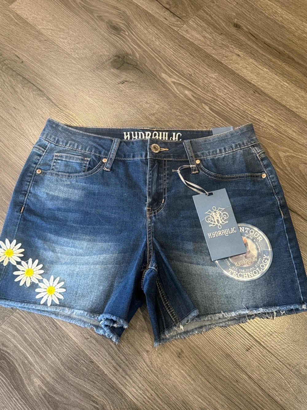 Hydraulic Blue Denim Shorts with Daisy Patch & Contour Badge - Picture 8 of 8
